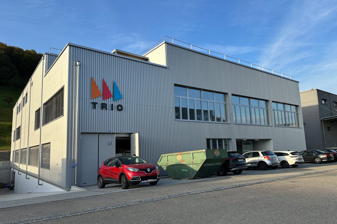 Das neue Ausbildungszentrum «Trio» in Itingen (BL). Bild: Maler- und Gipserunternehmerverband Baselland